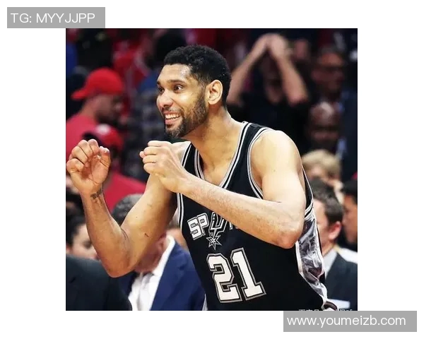 篮网与灰熊激战正酣比分悬念不断引发球迷热议