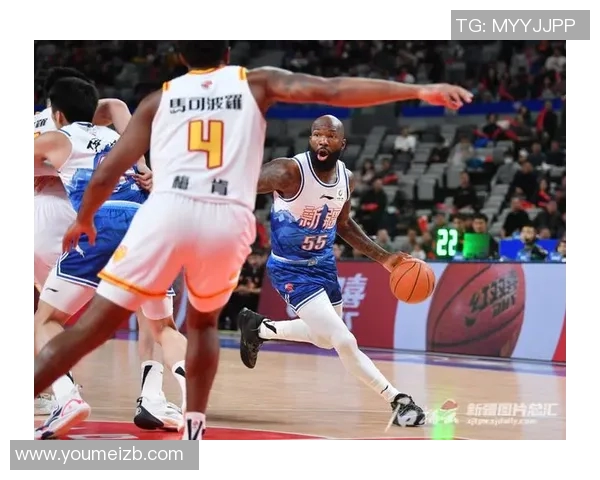 CBA季后赛精彩回顾广东队对阵新疆队全场录像分析与亮点总结