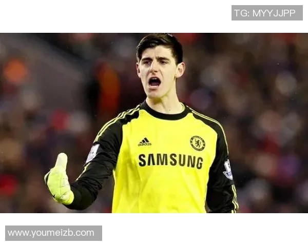 库尔图瓦:从守门员到传奇的足球之路与背后的故事 库尔图瓦:从守门员到传奇的足球之路与背后的故事