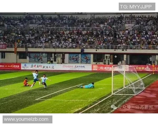 日本与哥伦比亚激战在即足球盛宴引发全球关注与期待